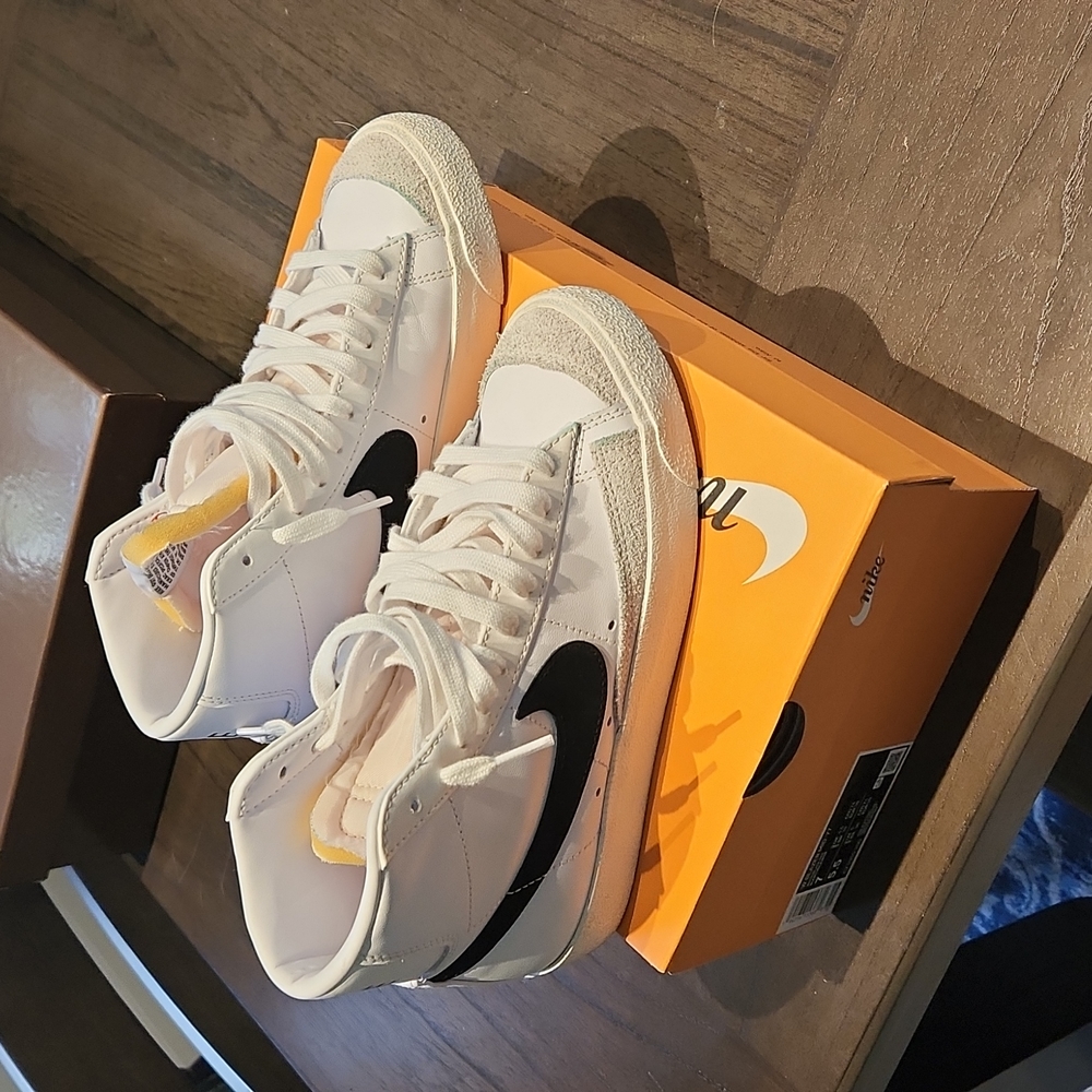 Nike shoes